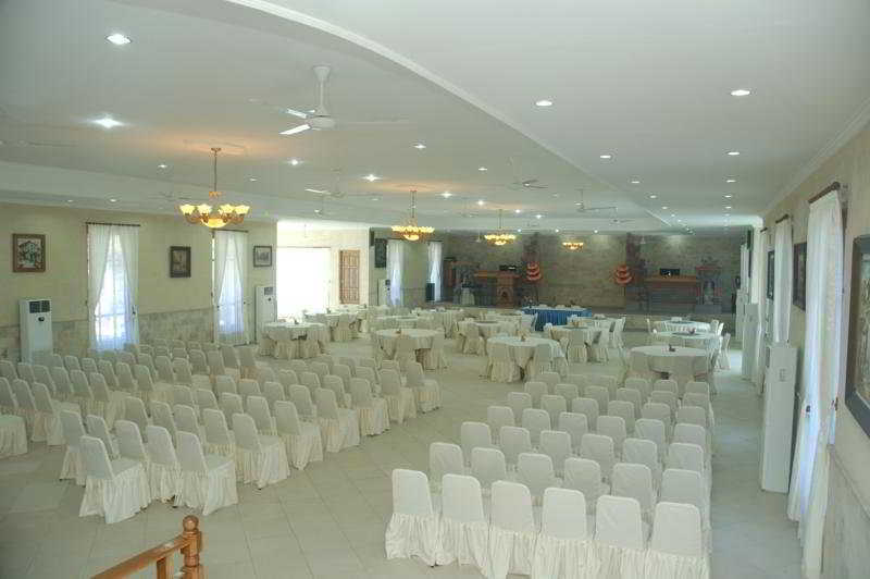 Singaraja Oyo 2334 Melka Excelsior Hotel מראה חיצוני תמונה